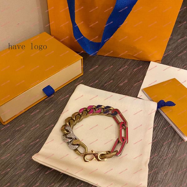 

europe america fashion jewelry sets lady women hollow out v initials forever young necklace bracelet sets 02, Golden;silver