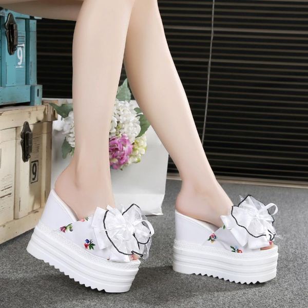 

dress shoes women's summer korean slope heel slippers fashion lace bead flat bottom anti slip sandal super high, Black