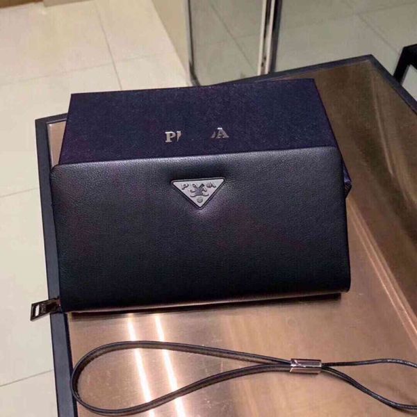 

factory outlet head leather men's purse hand bag pure, Red;black