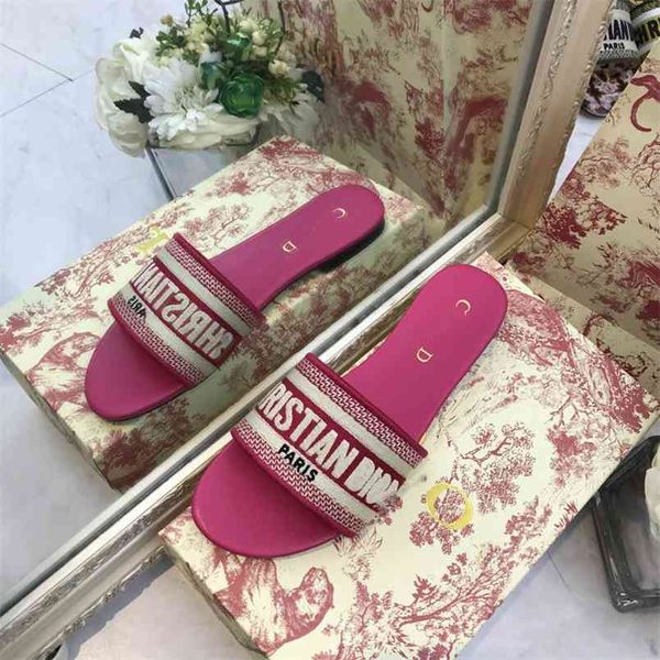 

wholesale d net red 2021 spring and summer embroidered letters wear flat slippers beach leisure women's sandals luxurysss designersss s, Black