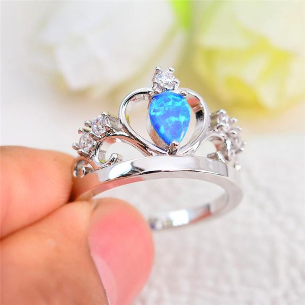 

wedding rings classic european and american style male female micro-inlaid blue opal ring silvery engagement couple love crown, Slivery;golden