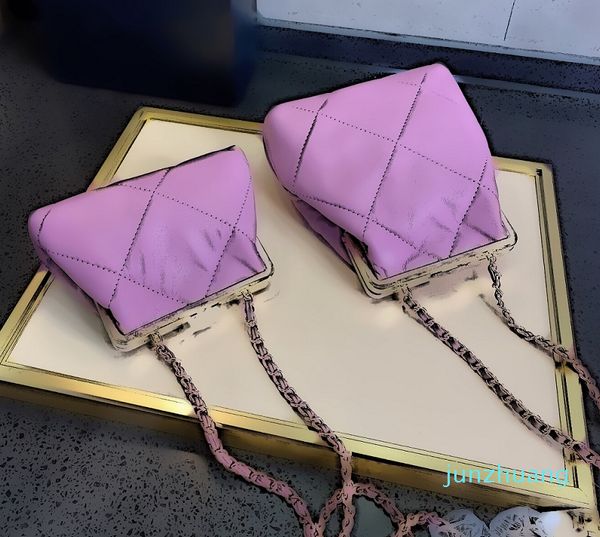 

designer- women bags lady evening bag fashion modeling modern girl