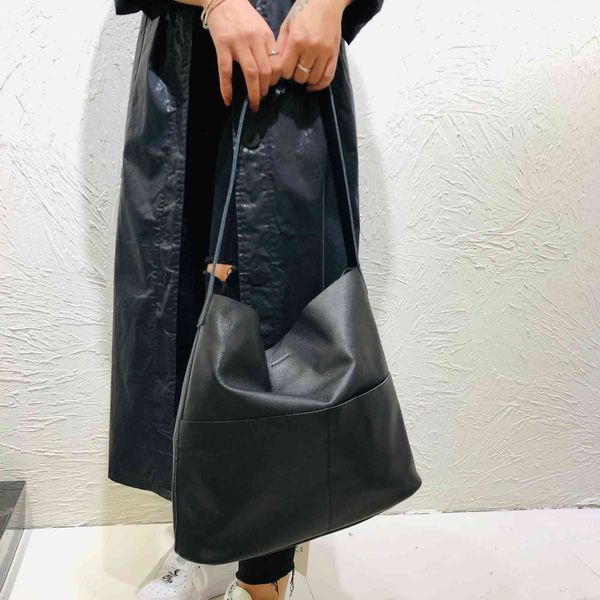 

one shoulder with leather and cowhide underarm bag