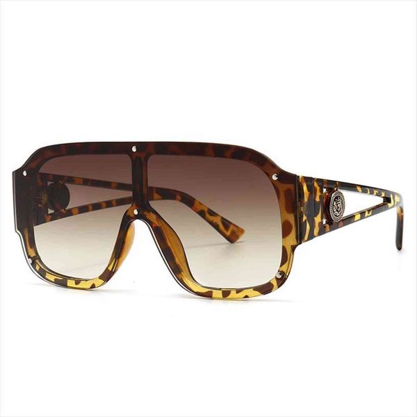 

fashion oversized square sunglasses men women vintage metal big frame siamese sun glasses mirror rivet shades uv400, White;black