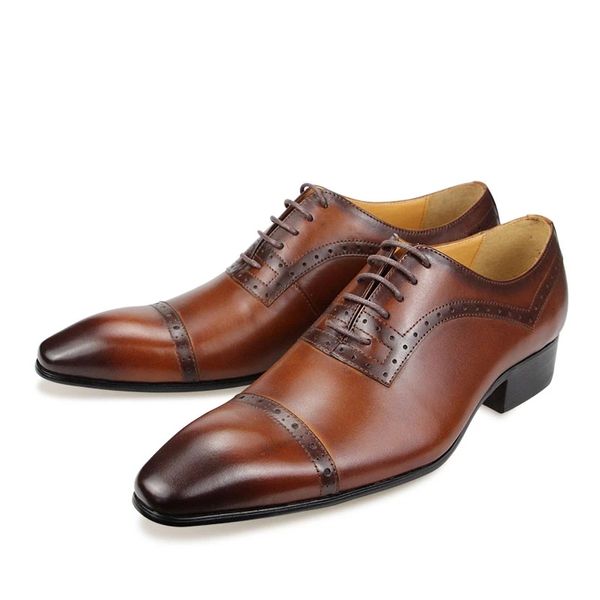 2021 homem sapatos de luxo vestido de casamento preto e marrom sapato de couro genuíno para homens oxfords lace-up artesanal casual business mens shoes