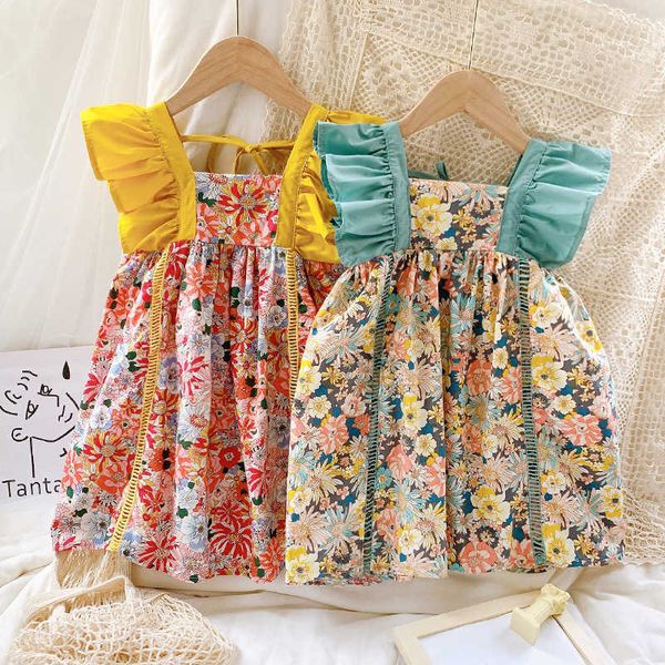 Toddler Çocuklar Bebek Kız Yaz Sinek Kol Çiçek Diz Boyu Elbiseler Çocuk Rahat Giysileri Pretty Prenses Kostüm 1-6Y Q0716