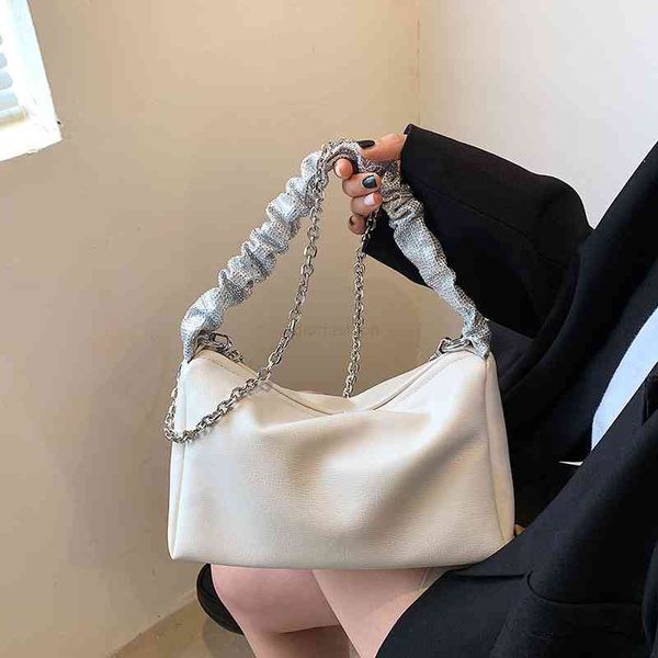 

this year's popular texture bag women's summer 2021 fashion portable shoulder foreign style ins messenger, Black;red