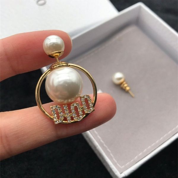 

70% off outlet online / 2021 new pearl asymmetric letter diamond earrings, Golden