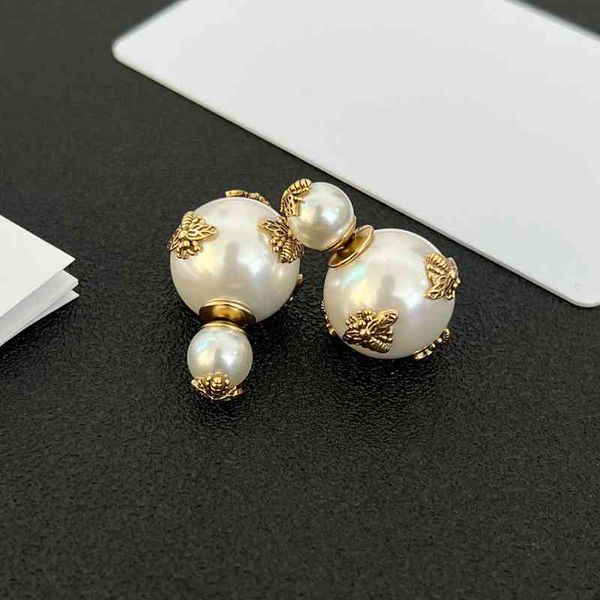 

factory wholesale new pearl earrings, female minority, bee fairy temperament, back hanging earrings, Golden