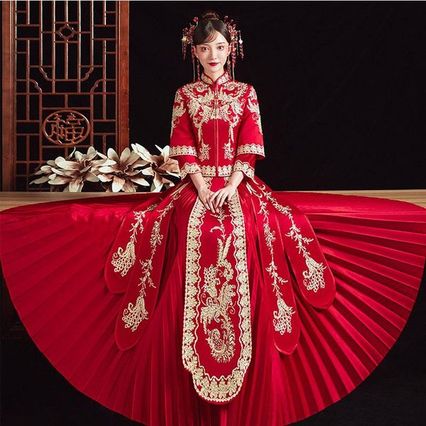 

ethnic clothing traditional chinese style bride wedding dresses red phoenix embroidery cheongsam party gown