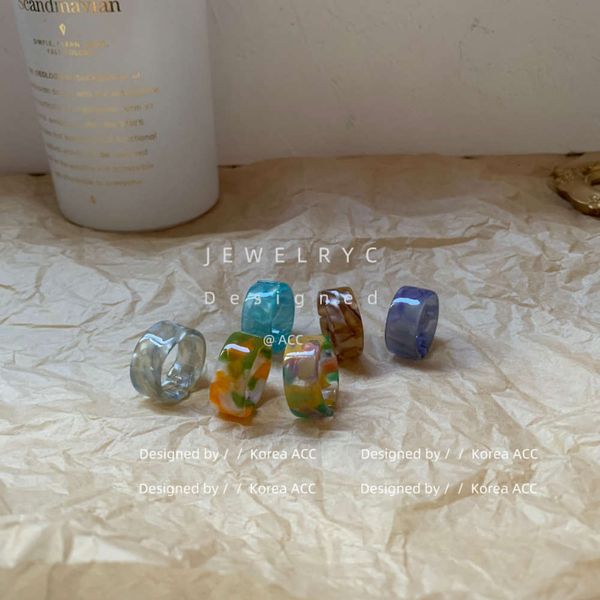 

korea east south gate with acrylic resin halo dye ring in the index finger cold wind, Silver