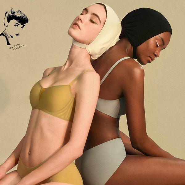 

bras seamless for wome no wire push up brassiere hepburn's same niche french retro ice silk bra thin cotton 3/4 cup lingerie, Red;black