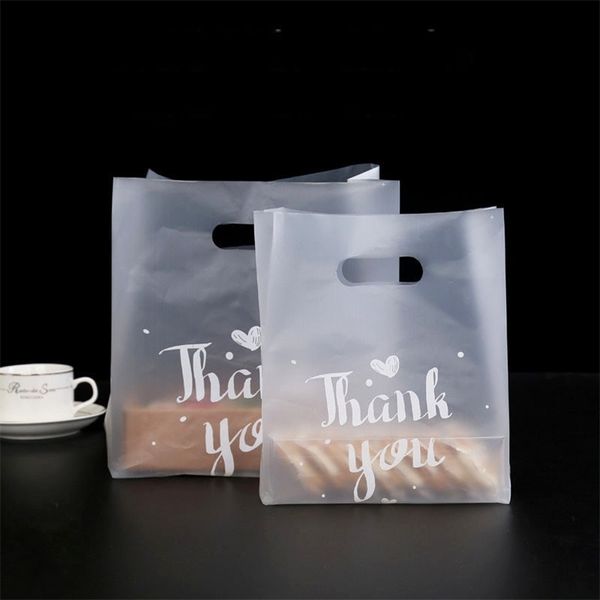 50pcs Verpackung Danke, Süßigkeiten Geschenktüten umweltfreundliche Schokoladen Dragees süße Plastik Cupcake -Tasche Hochzeitswickung 211108