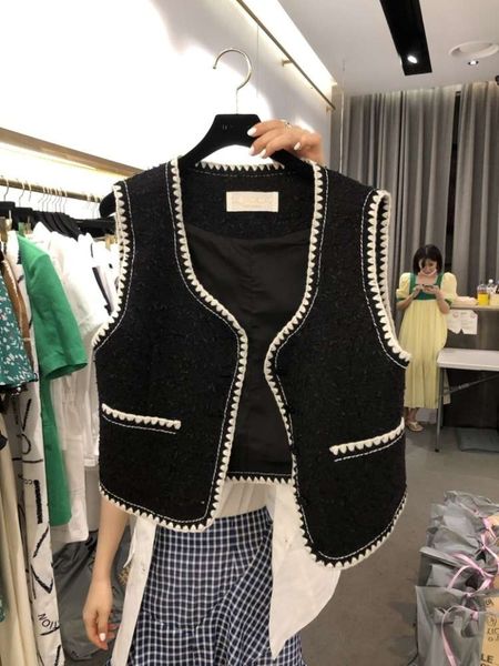 

autumn temperament small fragrance vest women's short tweed coat, White
