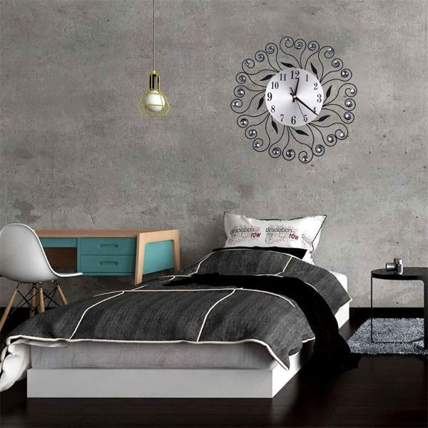 

wrought iron diamond fashion vintage flowers wall clock bedroom silent metal home decoration living room l517 clocks