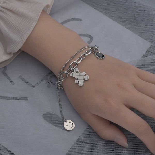 

korean xury stainless steel bear bracelet hip hop smile titanium bracelet, Black