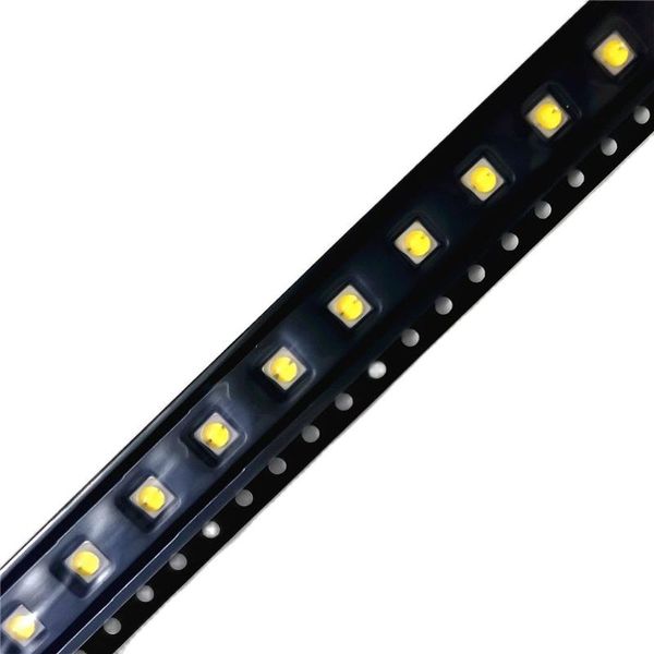 

light beads 10pcs lcw cr7p.pc 3030 warm white / natural 4500k 5000k 350ma-800ma 3v 112-164 lm cri:70 viewing angle: 80 lcwcr7p.pc