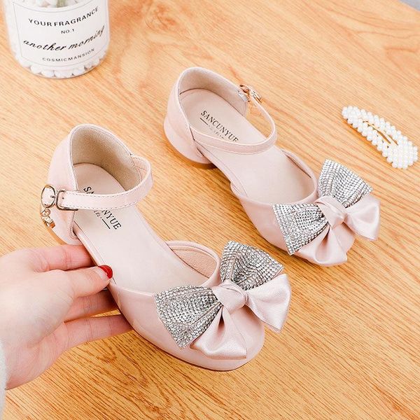 

flat shoes buckle rhinestone kids princess bowknot soft bottom baby leather girls high-heeled sandals cool summer beach, Black;grey