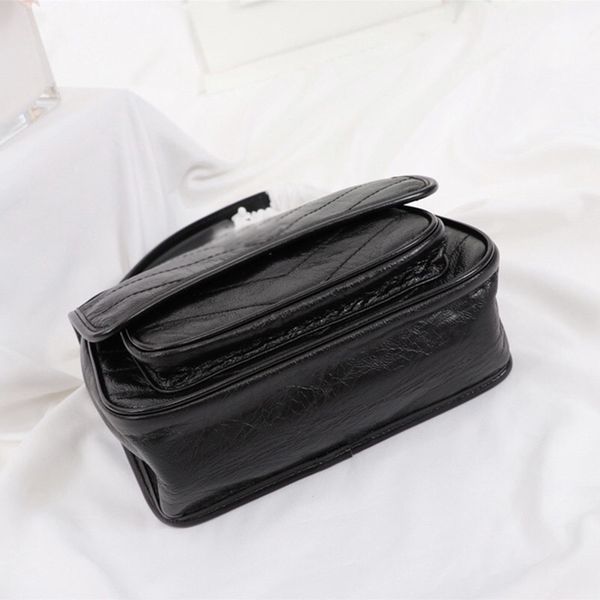 

leather women's shoulder long chain messenger fashion large-capacity flap luxury designer handbags