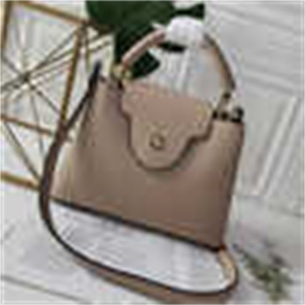 

body brand designer luxury a51e m48870 m94519 capucines handbags shoulder bags handbags iconic handles shoulder bags totes bag cross clu