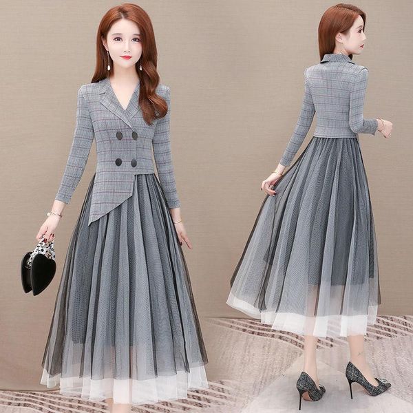 

women's fur & faux fake two-piece mesh dress spring 2021 style, fashionable and thin suit collar, medium length pleated skirt, Black