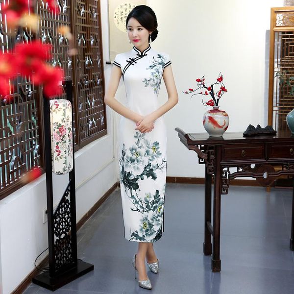 

s-4xl long cheongsam vintage chinese style dress 2021 fashion womans rayon qipao slim party dresses button vestido plus size, Red