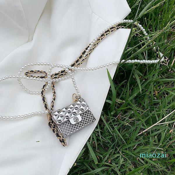 

2021 new bags small net red same metal waist small fragrance mini lingge pearl chain hanging neck earphone bag female