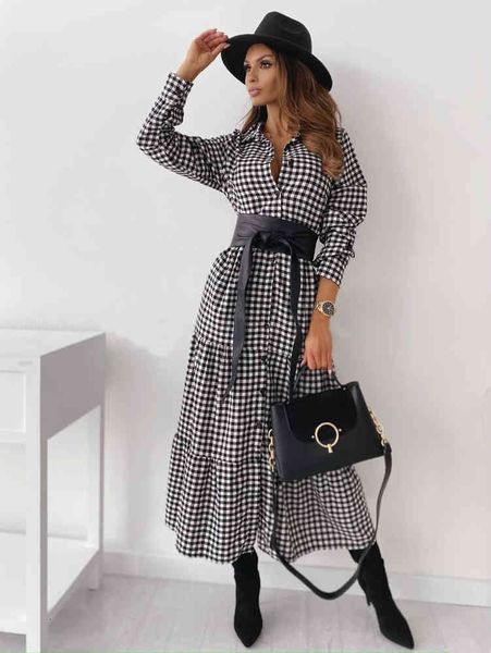 

long sleeved plaid waist oversized swing, Black;gray