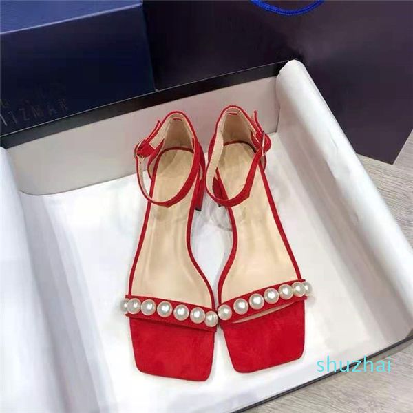 

2021 latest ladies san dals, thick heel sandals, metal chain collocation, high-end single product fashionable, Black
