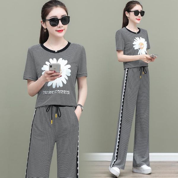 

loose daisy flowers printed stripe t-shirts +stripe wide leg pants fashion suits women's plus size casual outerwear 2 piece sets two dr, White