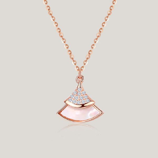 

chains 's s925 sterling silver small skirt zircon necklace feminine sense clavicle chain niche design fritillaria pendan