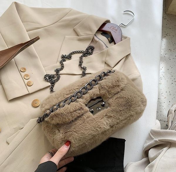 

female bags plush chain winter fashion trendy one-shoulder messenger bag