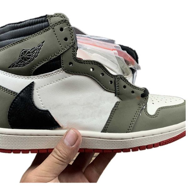 

travis scotts x jumpman 1 retro high og basketball shoes pine green ash leather black laces men/women outdoor sneakers sports with original