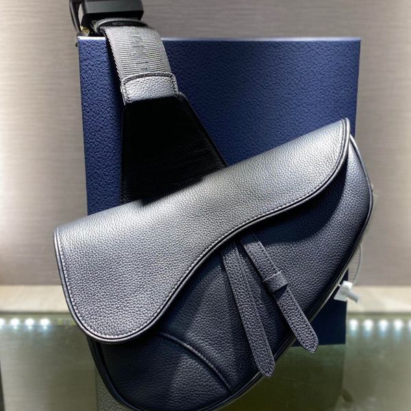 

2021 spring new fashion manyin canvas cowhide chest waist cross saddle zly bags handbag women luxurys bags