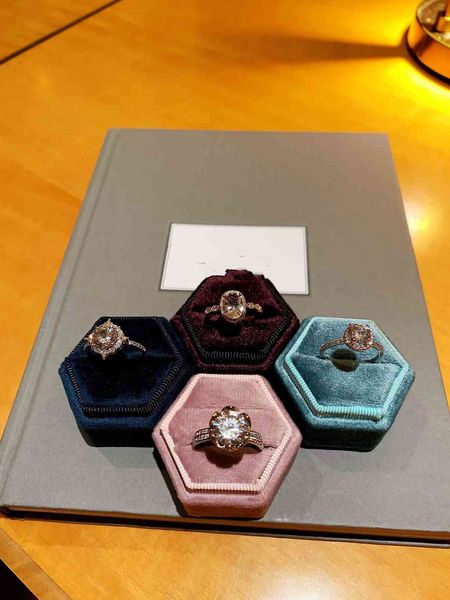 

d family t ring set with s925 sier, Golden