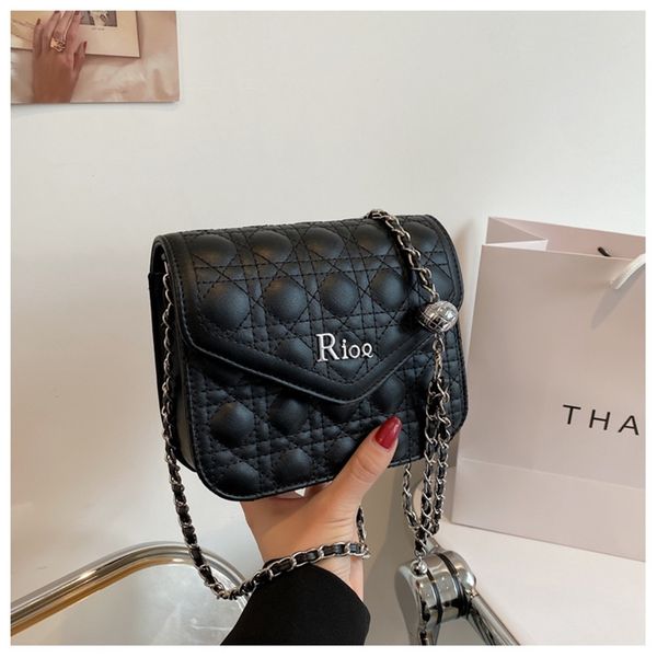 

women's bag new fashion single shoulder messenger bag personalized rhombic lattice chain women's purse outlet