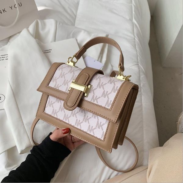 

2021 fashion shoulder bags messenger retro female handbag small square bag