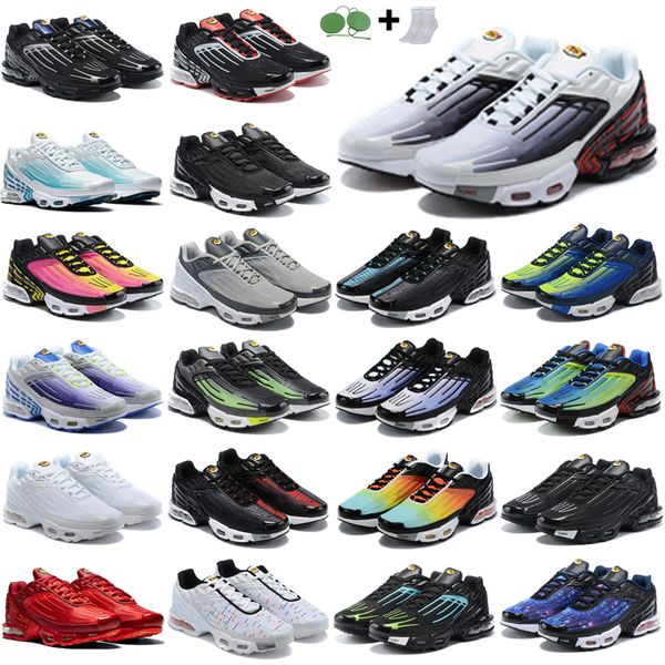 

tn plus running shoes se men women blue sky parachute triple white black iridescent og bred red spider usa grey sneakers trainers sport size