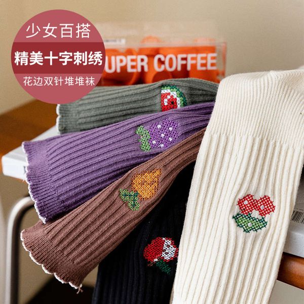 

middle autumn winter lace combed cotton leisure fruit embroidered, Black;white