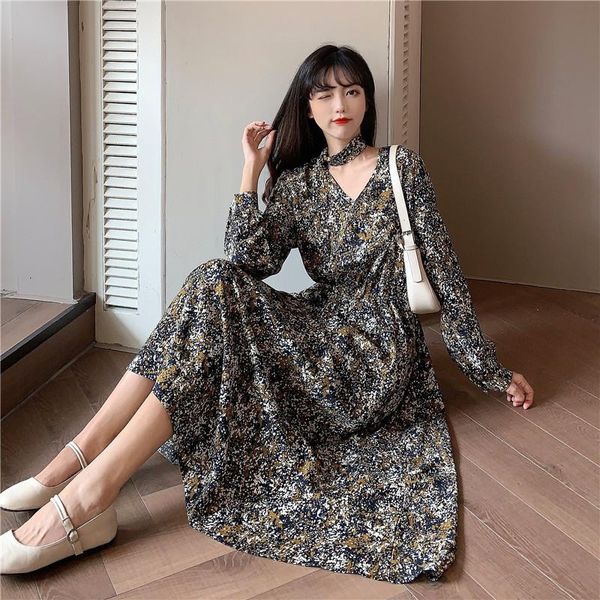 

casual dresses hepburn dress autumn 2021 vintage french floral fashionable high waist v-neck fashion long sleeve a-line for women, Black;gray