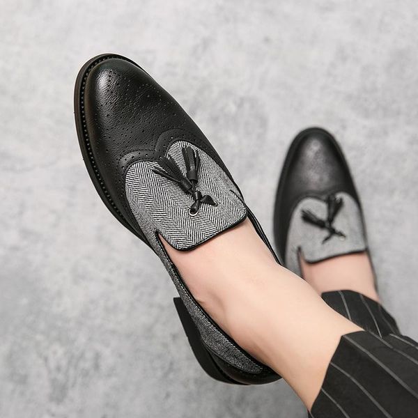 

dress shoes classic men loafers retro tassel boat big size casual leather light moccasin homme zapatos de hombre 38-46, Black