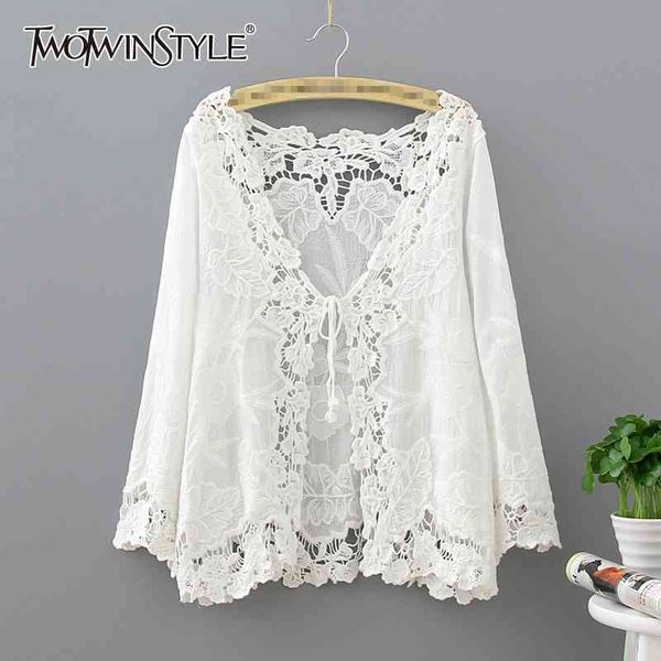 

elegant patchwork lace t shirt for women v neck long sleeve up bowknot white shirts female fashion style 210423