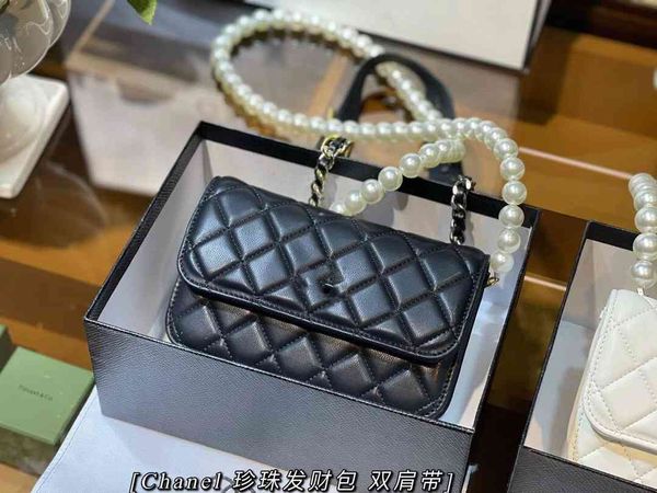 

with box 2021 women luxurys designers bags women pearl double shoulder strap chain bag chael bag, Red;black