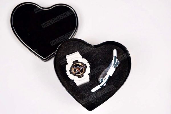 

fashionable men and women designer watch little lion bracelet heart-shaped box packaging 14 colors optional, Slivery;brown
