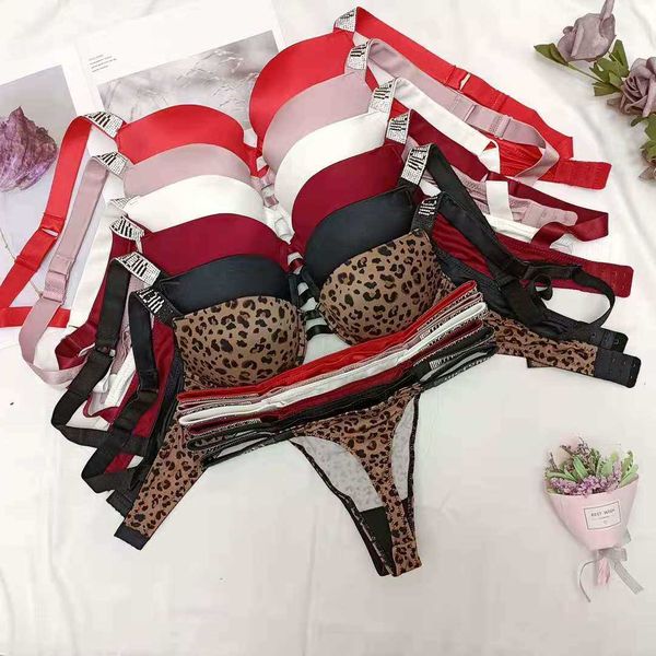 Brief Strass Set Rosa Comfort Push Up BH Höschen 2 Stück Geheimnisse für Sexy Frauen Hot Bikini Tanga Unterwäsche X0622