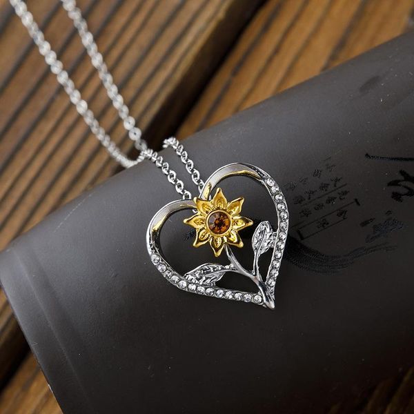 

sunflower heart-shaped inlaid zircon pendant necklace engagement wedding women fashion jewelry necklaces, Silver