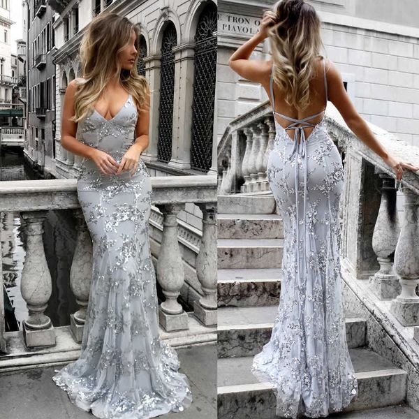 

2021 backpack hip strap sequin fishtail evening drs, Black;gray