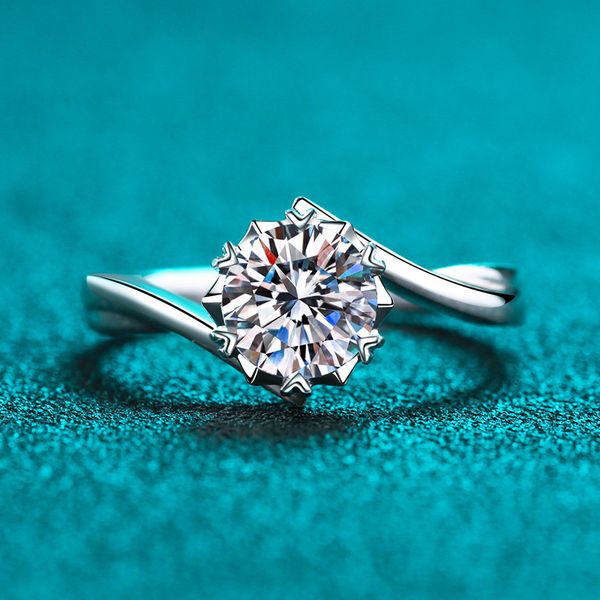 

diamond excellent cut good clarity d color white moissanite heart snowflake ring silver 925 jewelry, Golden;silver