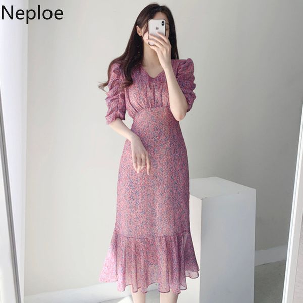 NEPLOE Vestido de Verão Mulheres Temperamento V-Neck Floral Chiffon Vestidos Mujer Coreano Slim de Manga Curta Bodycon Fishtail Vestidos 210422