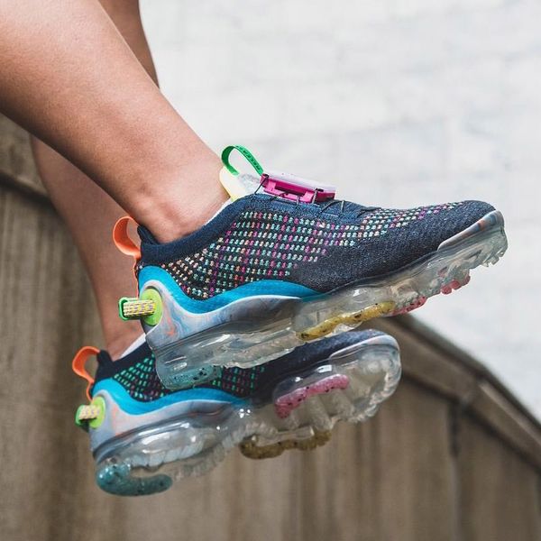 

news mens running shoes release laceless moc flyease women triple black dark grey summit white sports trainers sneakers